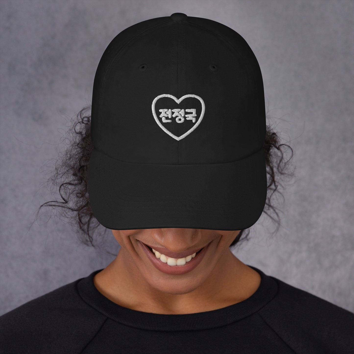 BTS Jungkook, Jeon Jung-kook in Korean Heart Embroidery Dad Hat